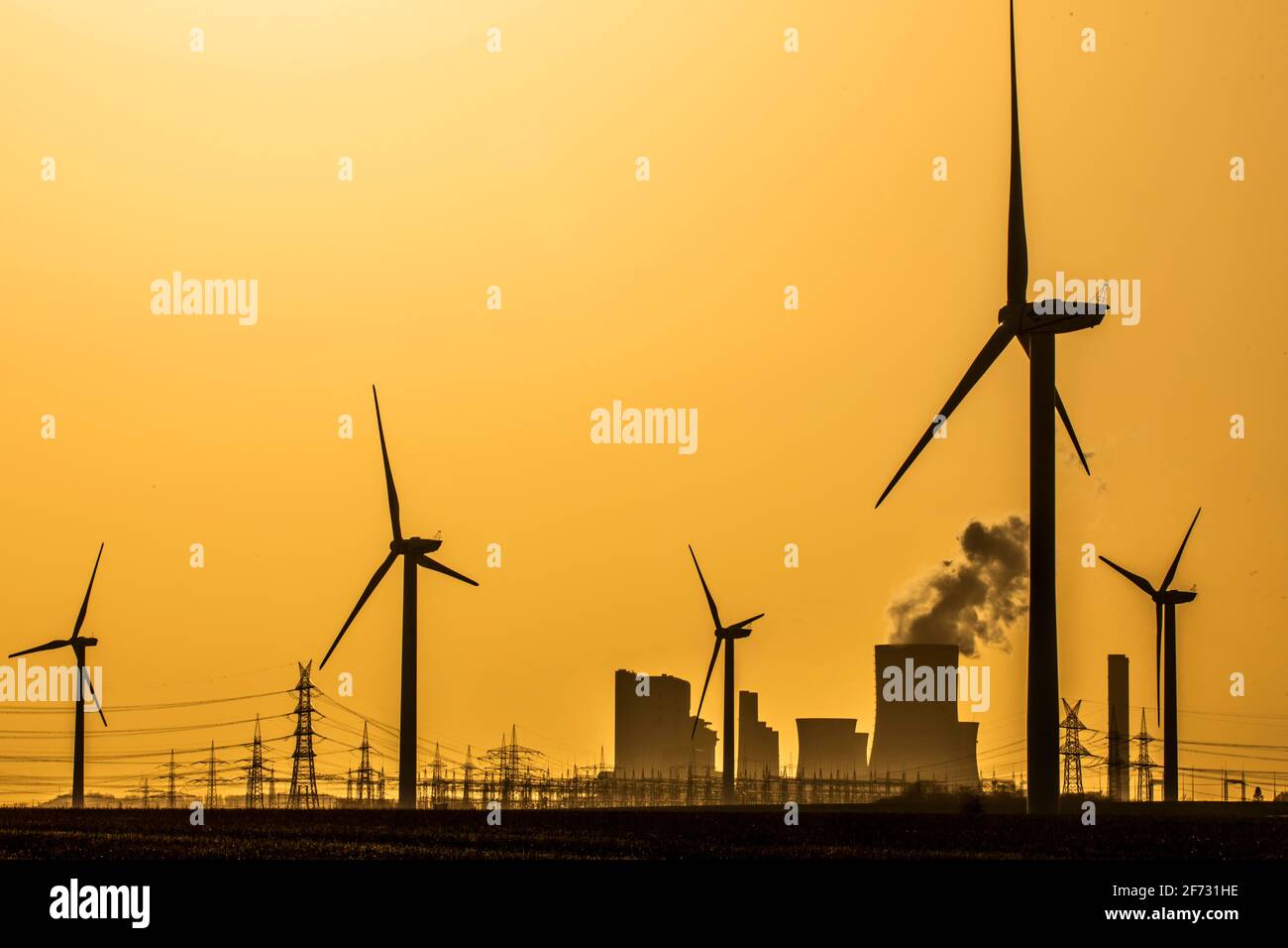 Wind turbines rwe power plant hi-res stock photography and images - Alamy