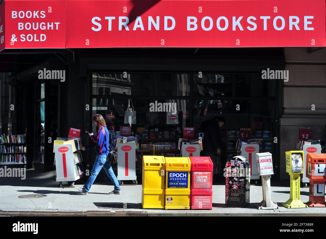The famous Strand Bookstore, Manhattan, New York, USA Stock Photo Alamy