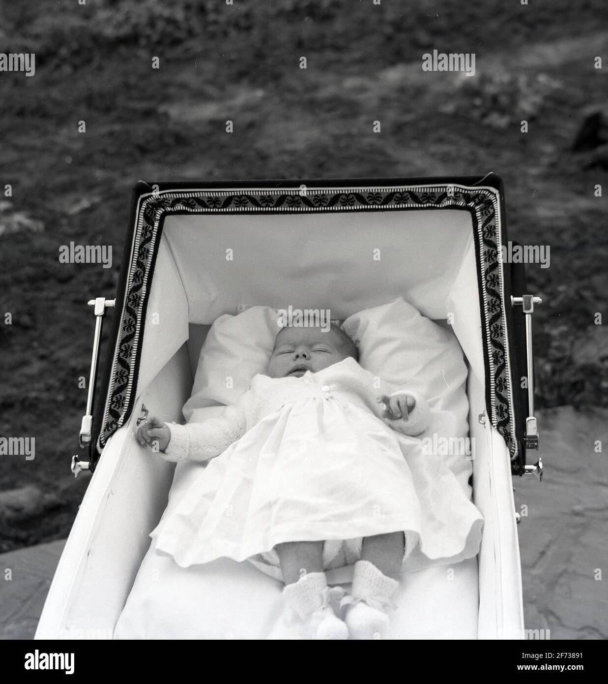 Lay 2025 flat pram