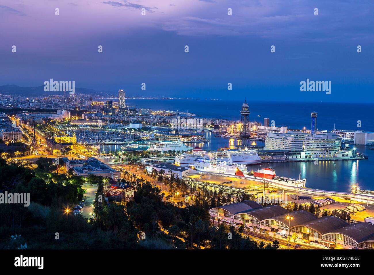 Aerial view barcelona waterfront hi-res stock photography and images ...