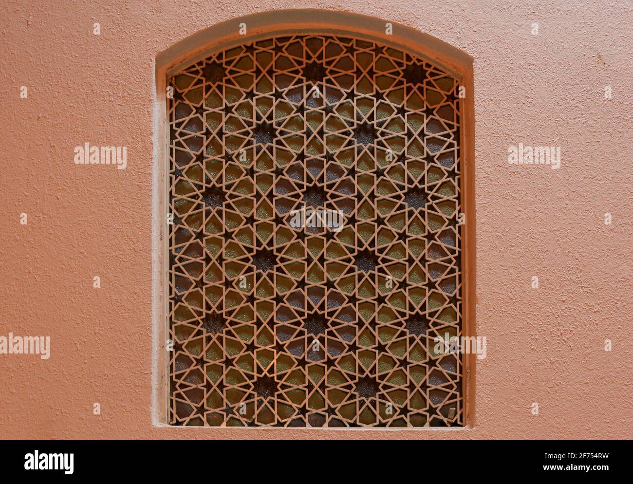ruwais mosque in jeddah saudi arabia Stock Photo Alamy