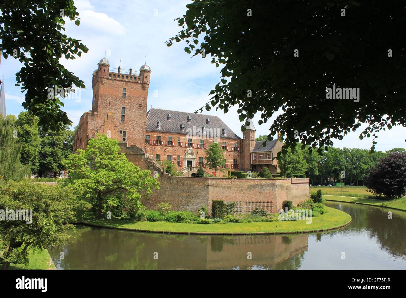 a beautiful monumental medieval castle 'huis bergh' with a canal with water in Montferland in Holland Stock Photo