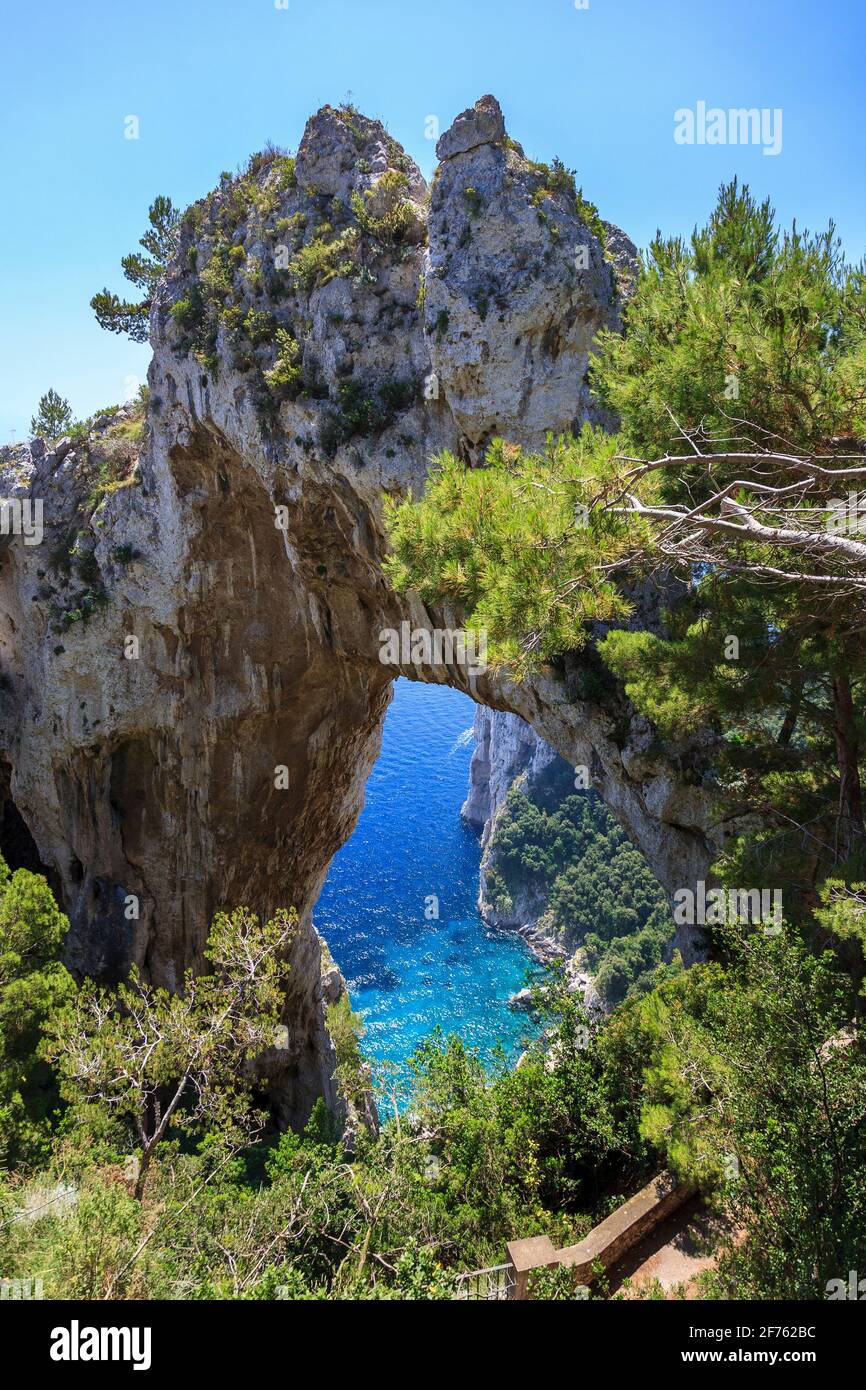 Natural arch capri hi-res stock photography and images - Page 2 - Alamy