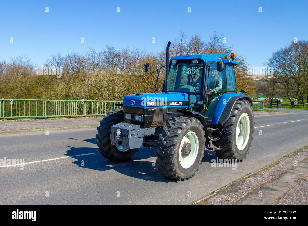 New holland tractor vintage hi-res stock photography and images - Alamy