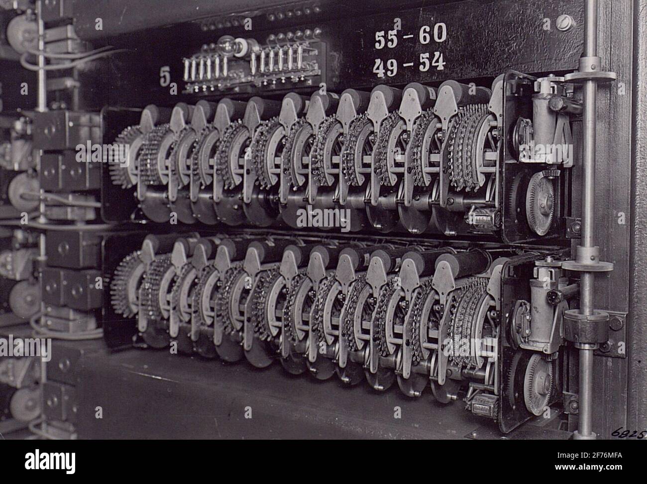Automatstation hi-res stock photography and images - Alamy