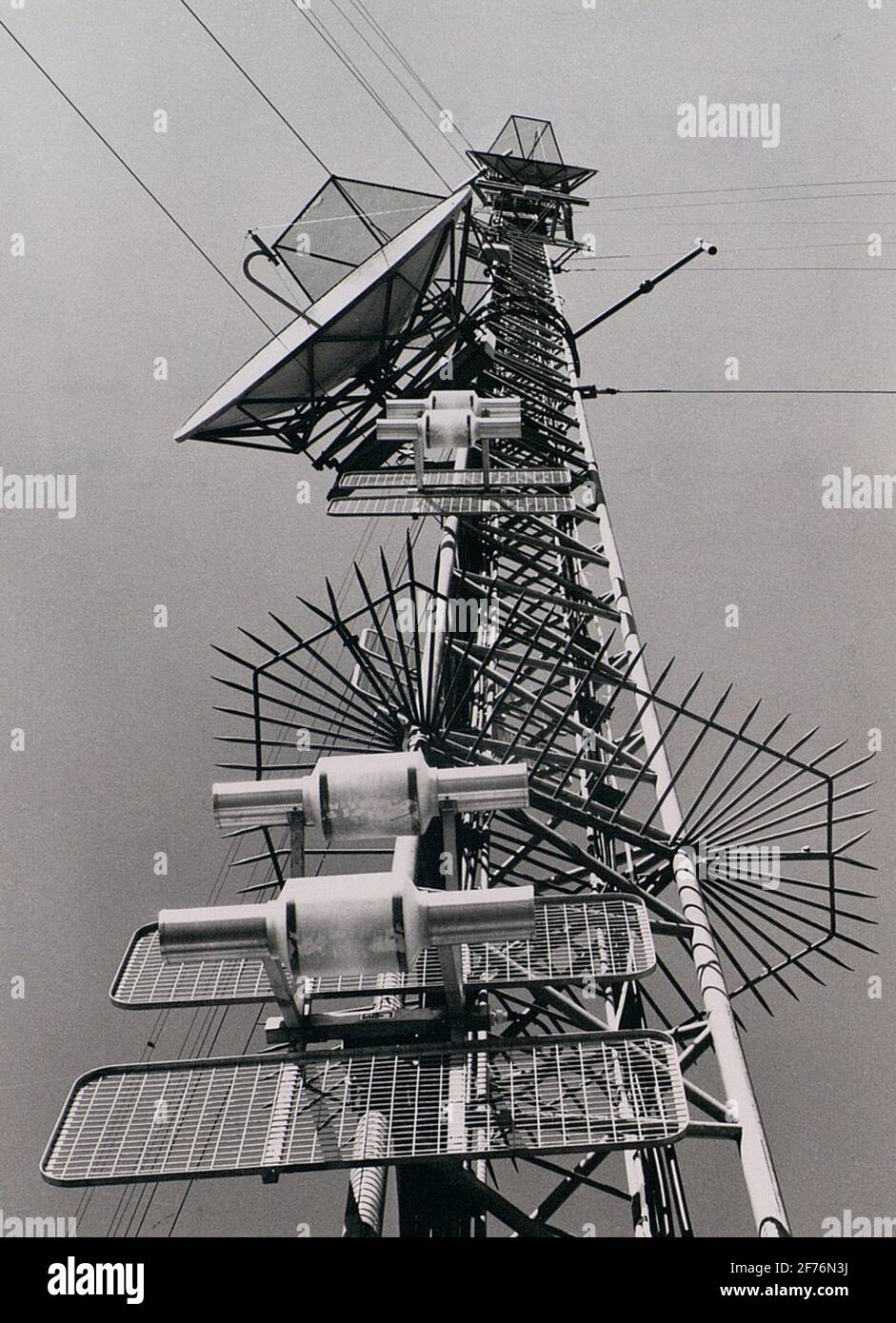 The antenna devices on the radio link mast on Salispouna in Arvidsjaur, D.15.6.1972. Stock Photo