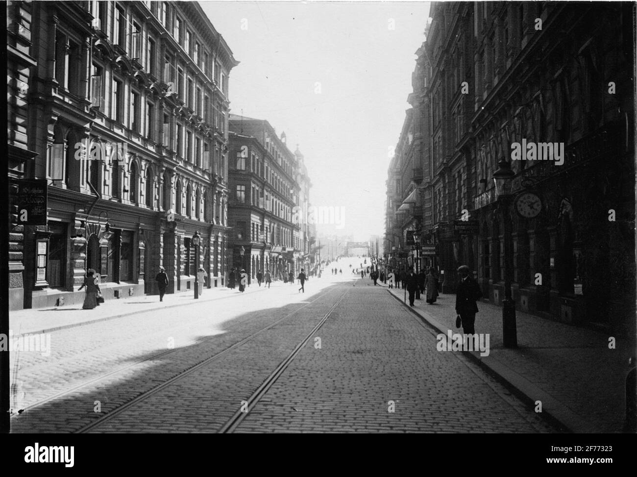 Kungsgatan in Stockholm during the big strike in 1909. Stock Photo