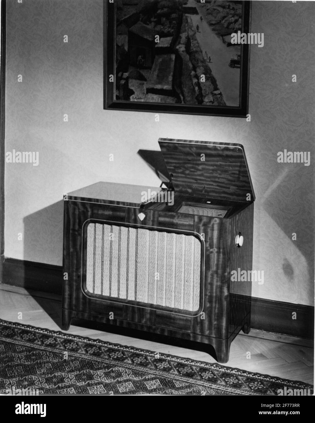 Floor standing radios Stock Photo Alamy