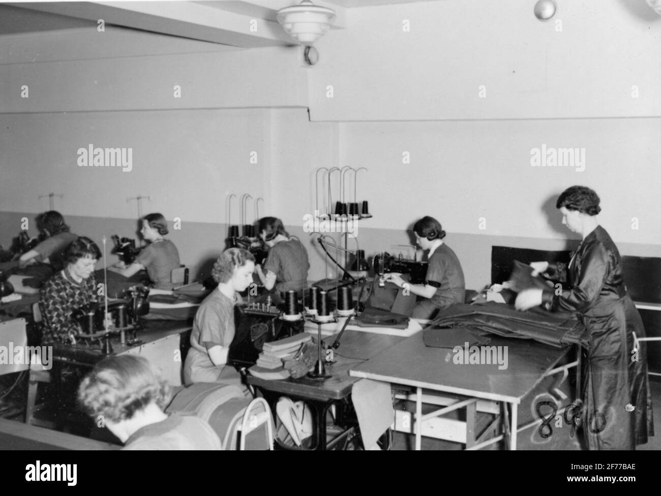 Textile factory with equipment manufactured by the share