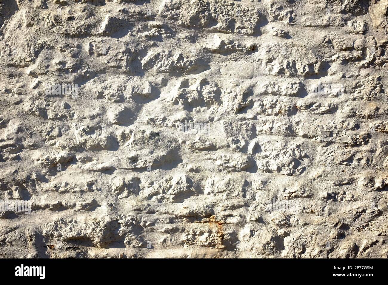 Whitewashed stone wall hi-res stock photography and images - Alamy
