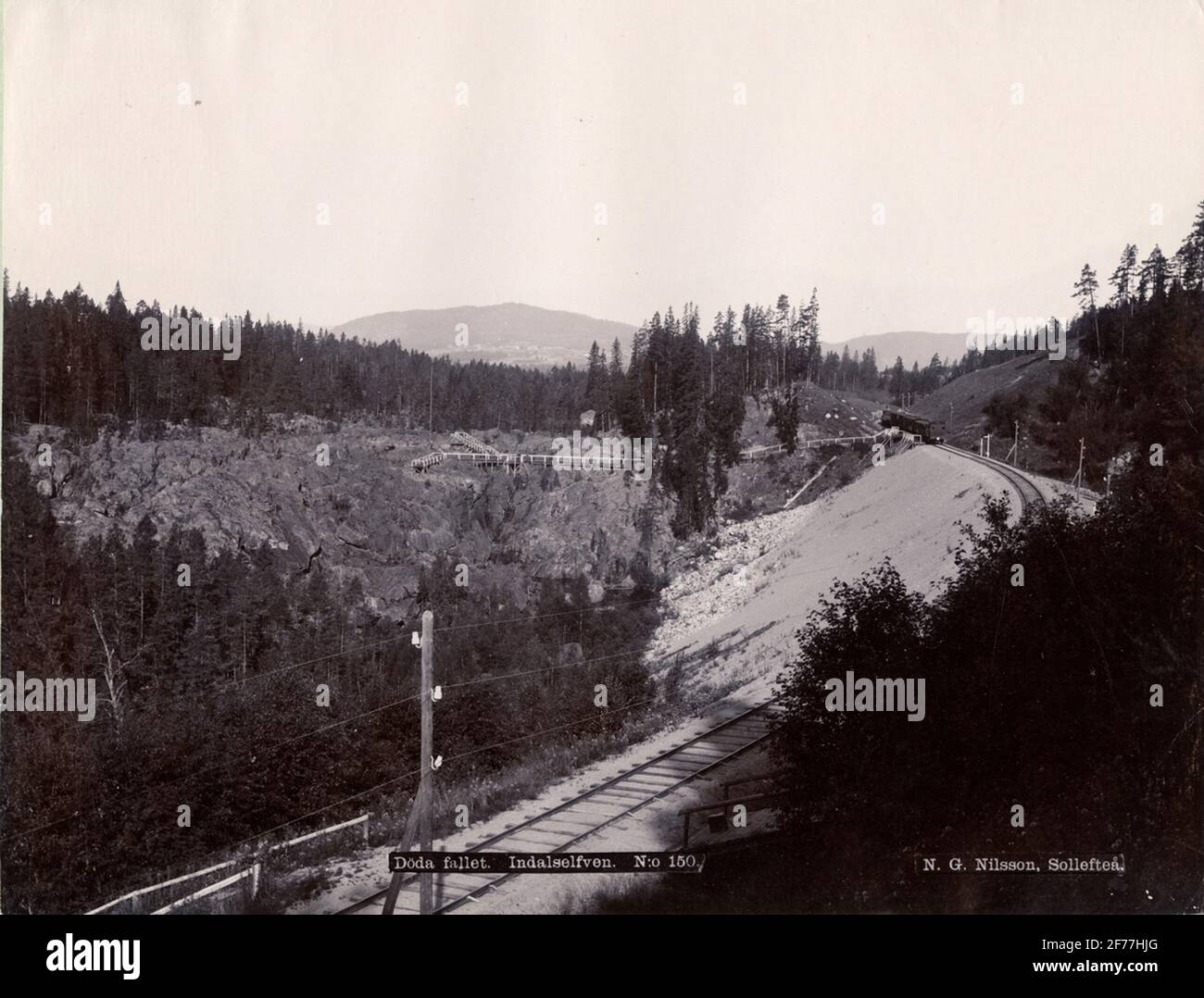 The railway track at the dead case, Indalsälven, Ragunda parish, 1898. Stock Photo