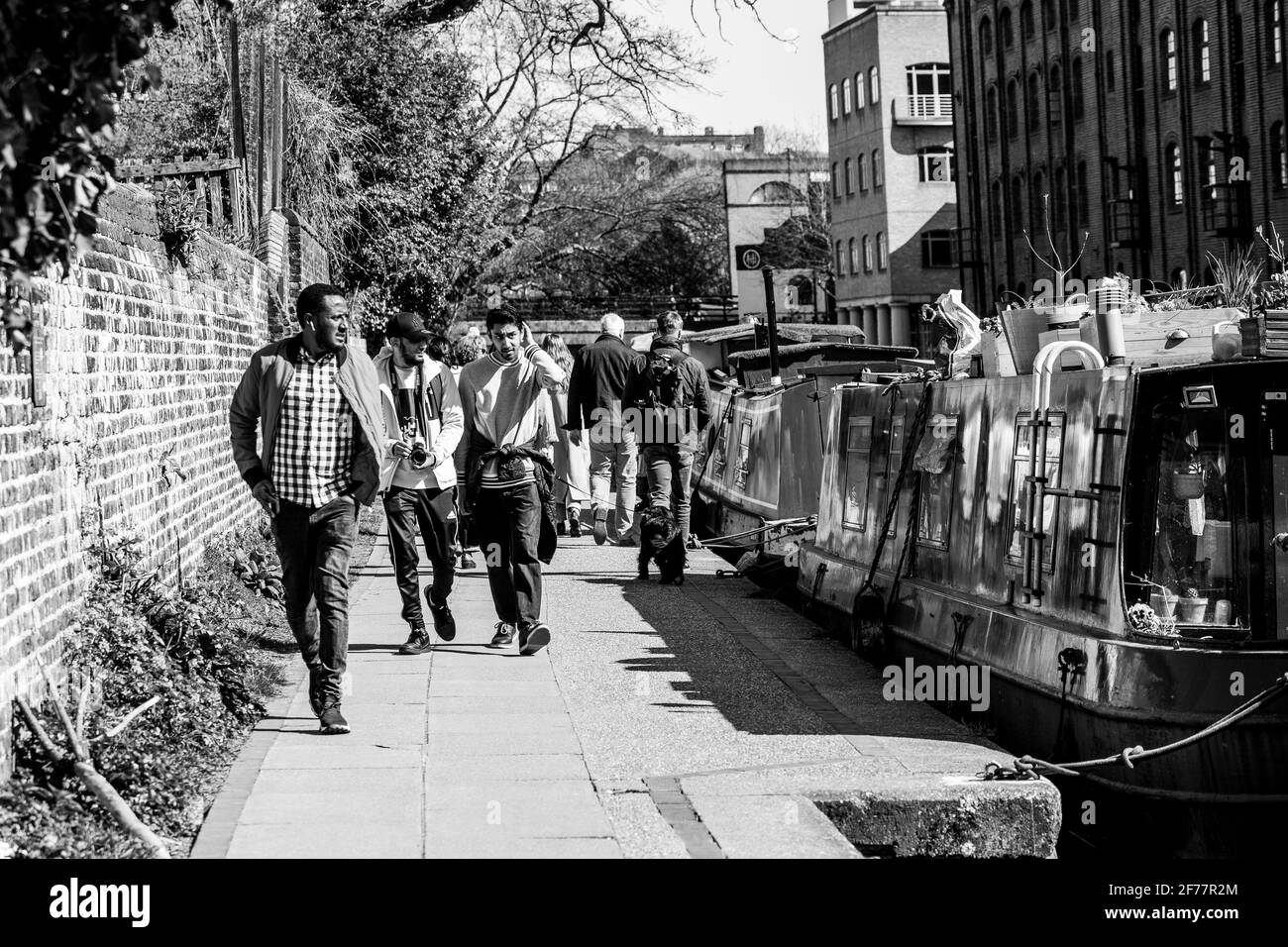 London canals and Kings Cross Stock Photo Alamy