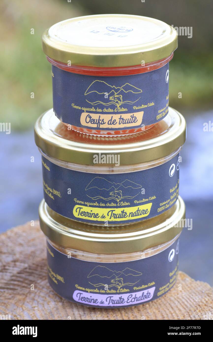 France, Ariege, Aston valley, Les Cabannes, Chutes D'Aston fish farm, products derived from farmed trout (eggs, and terrines) Stock Photo