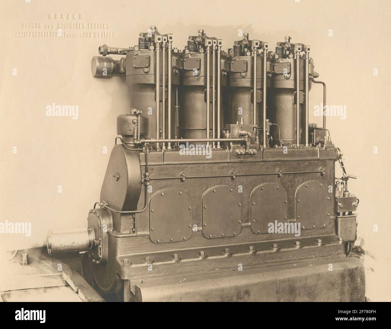 Historical engine drive motor hi-res stock photography and images - Alamy