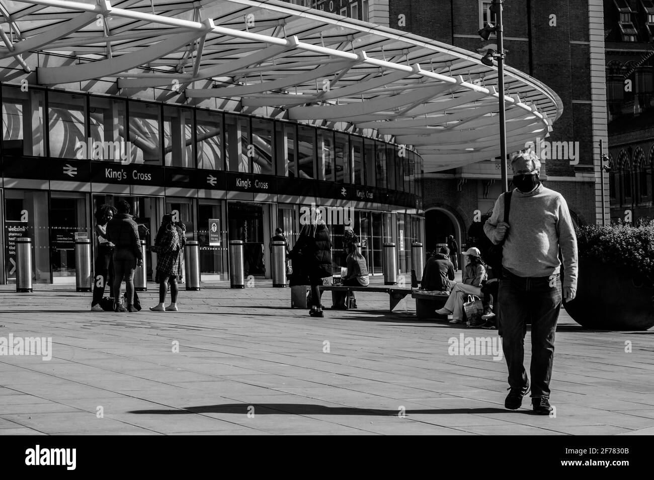 London canals and Kings Cross Stock Photo Alamy