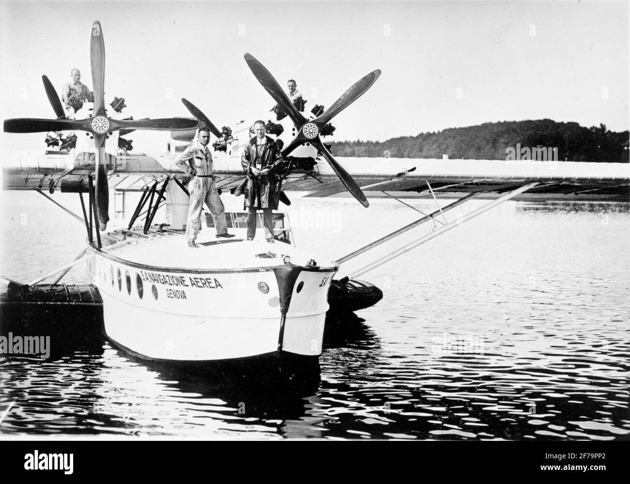Zeppelin Commander Z is for zeppelin hi-res stock photography and images - Alamy