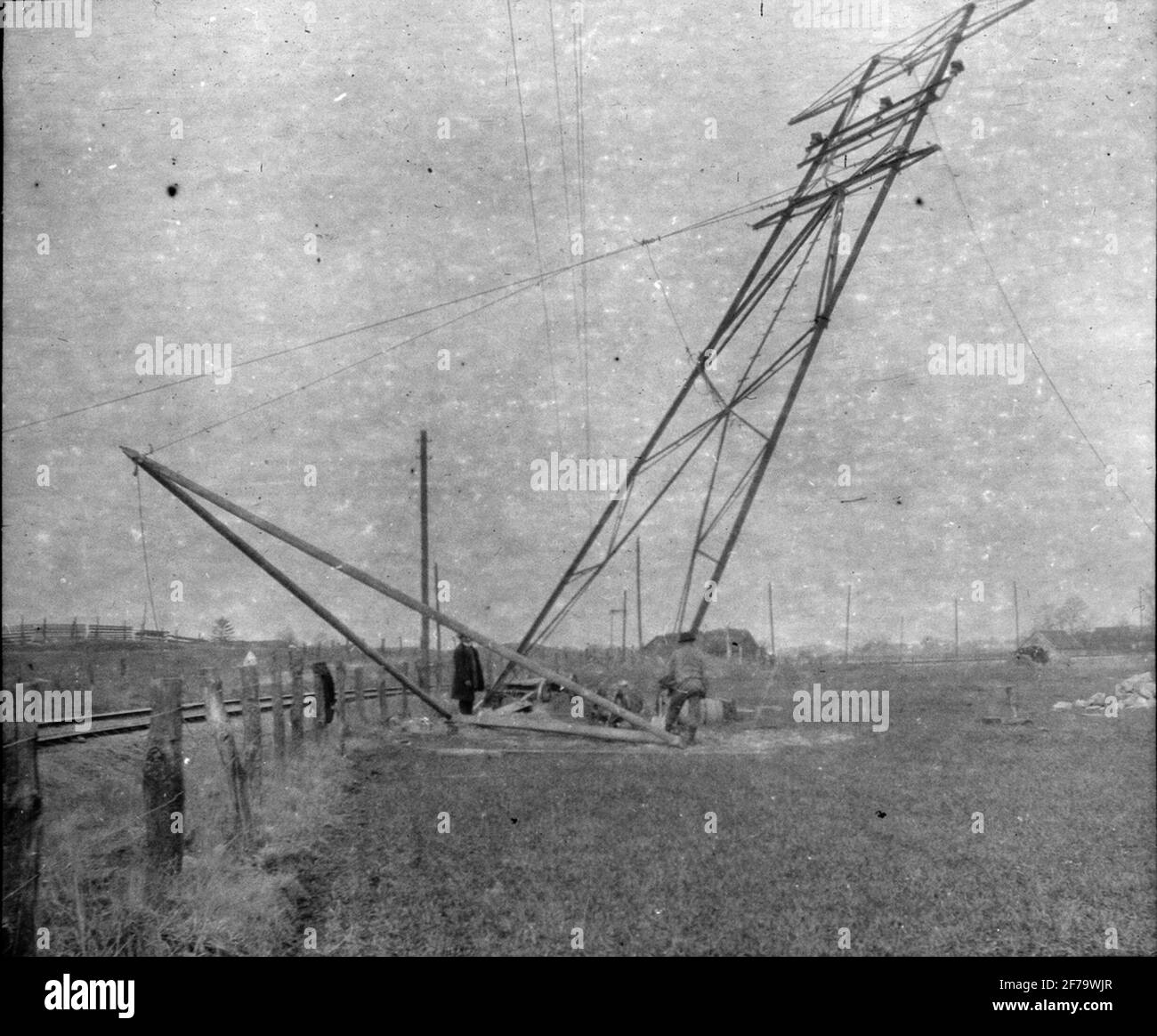 Light image, photography of rising power management post, Tomelilla, March 1914. Stock Photo