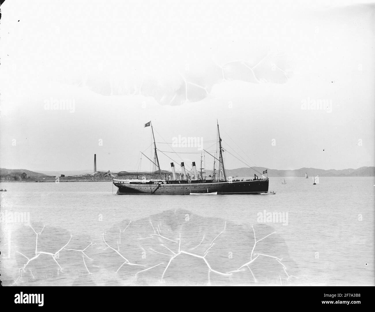 Shipyards 19th century Black and White Stock Photos & Images - Alamy