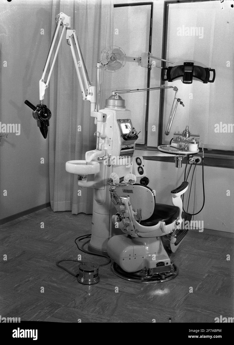 Dental attachment Black and White Stock Photos & Images - Alamy