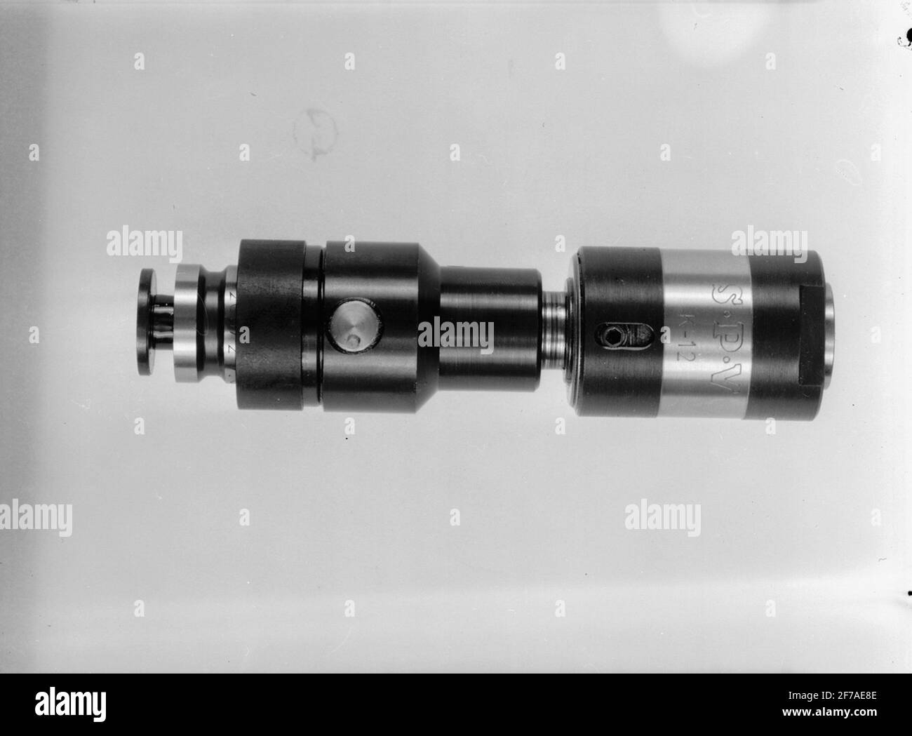 Cutting processes Black and White Stock Photos & Images - Alamy