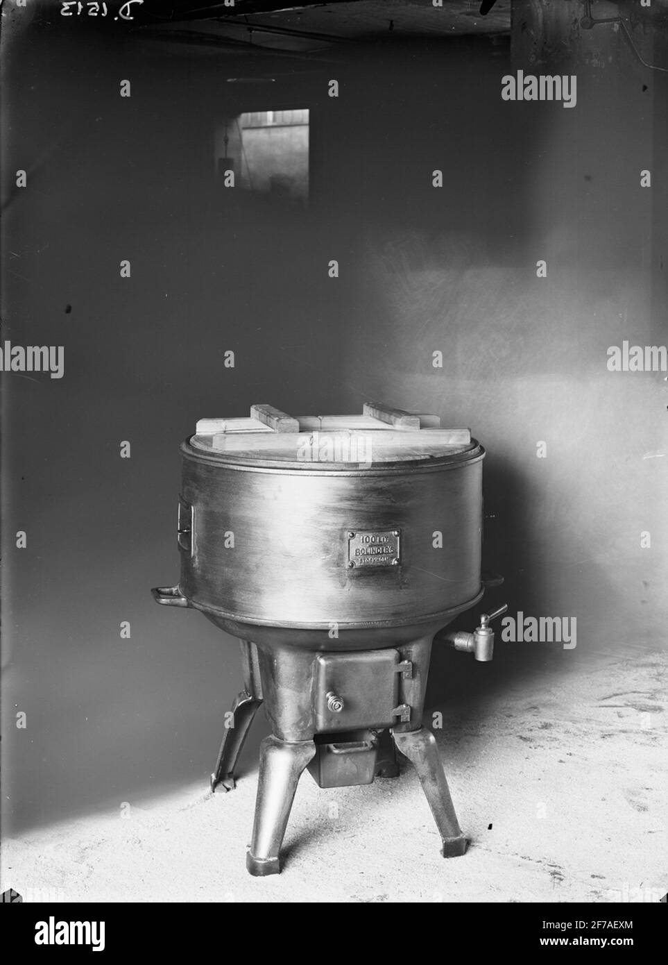 washing-stew-100-stock-photo-alamy