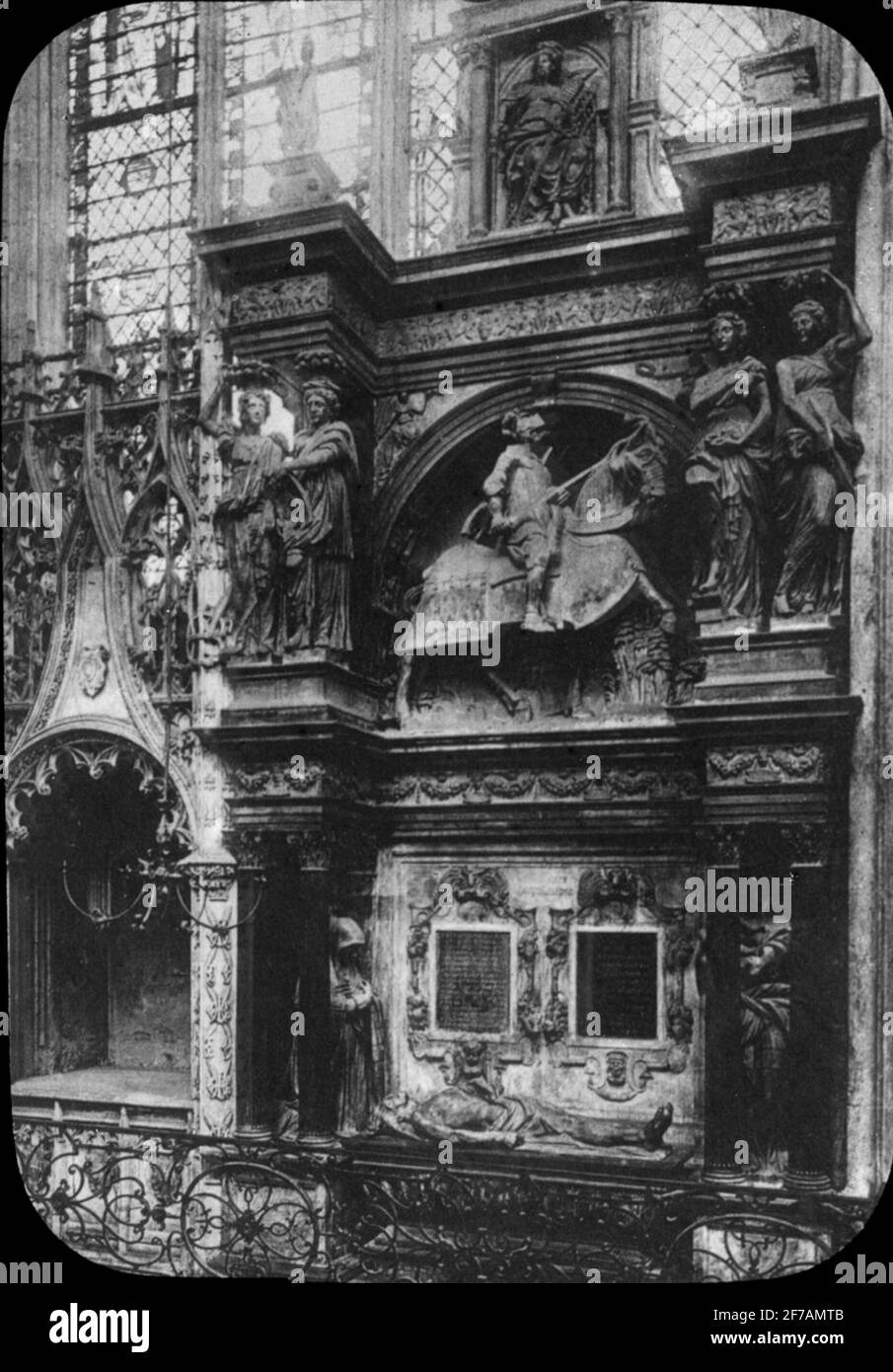 SkiopT icon image with motifs from Cathédrale Notre-Dame de Rouen.The image has been stored in cardboard labeled: The journey 1908. Rouen 7. V. Text on image: 'Cathedral du Rouen. Tombeau du De de Brézé'. Stock Photo
