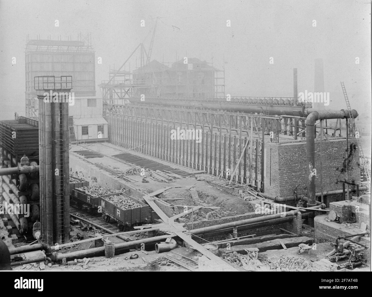 Manchester factories 19th century hi-res stock photography and images ...