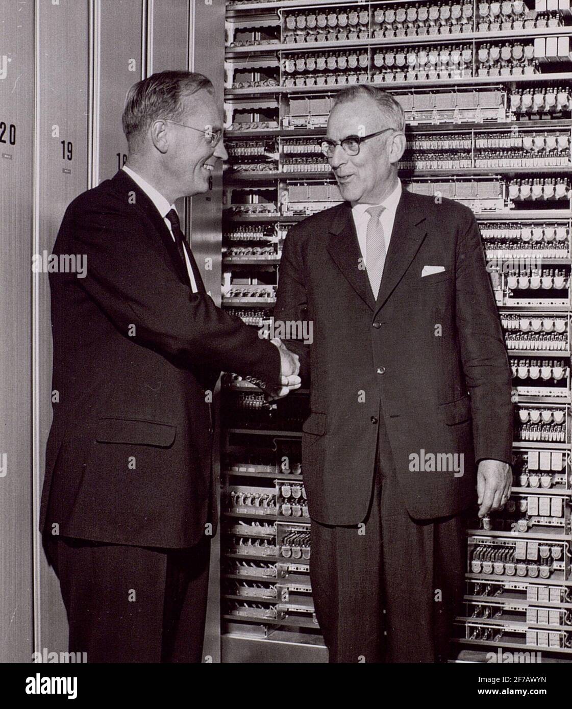 DrevikSstrand's code selection station. Inauguration 1/10 1965. CEO LME B. Lundvall and Director General Sterky. Stock Photo