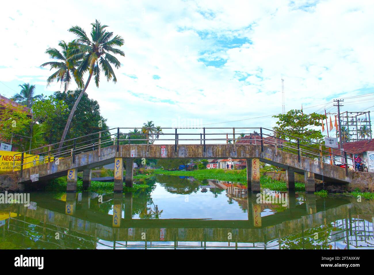 alleppey kerala backwaters pictures Stock Photo - Alamy