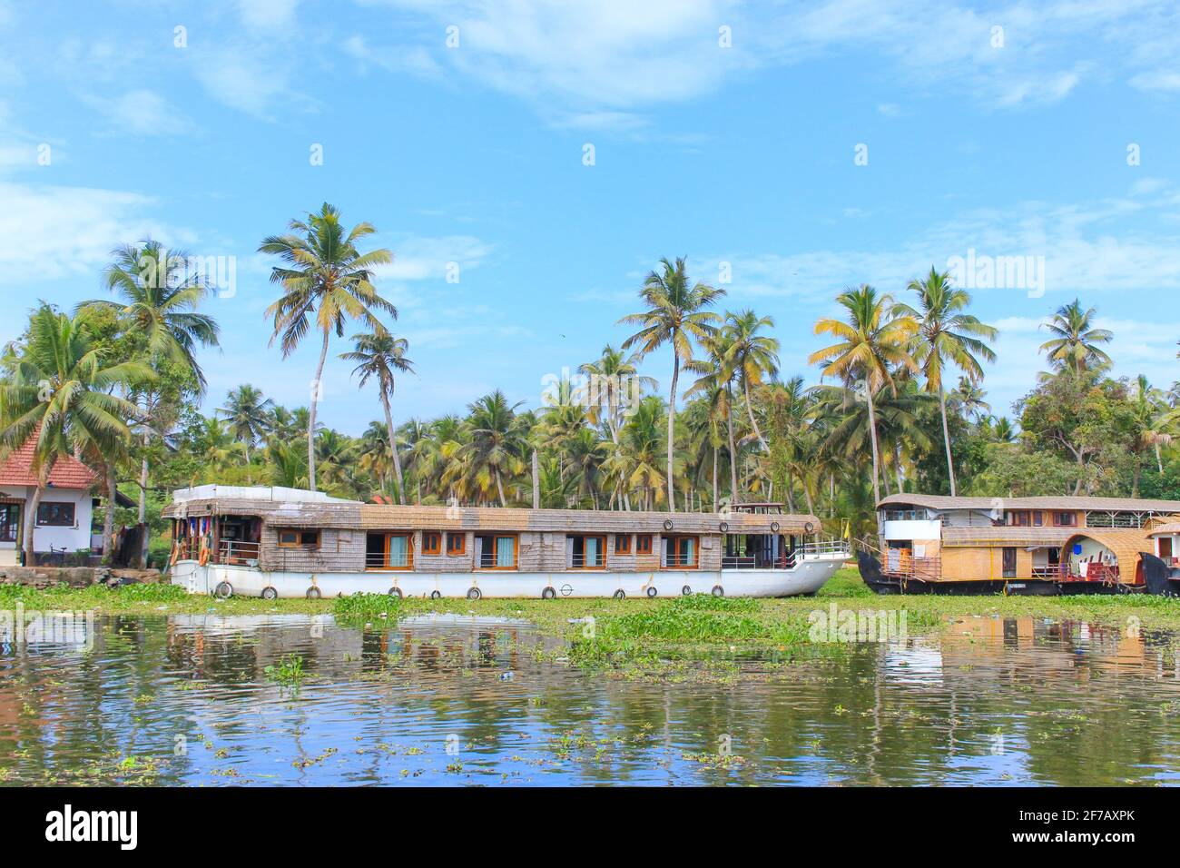 alleppey kerala backwaters pictures Stock Photo - Alamy