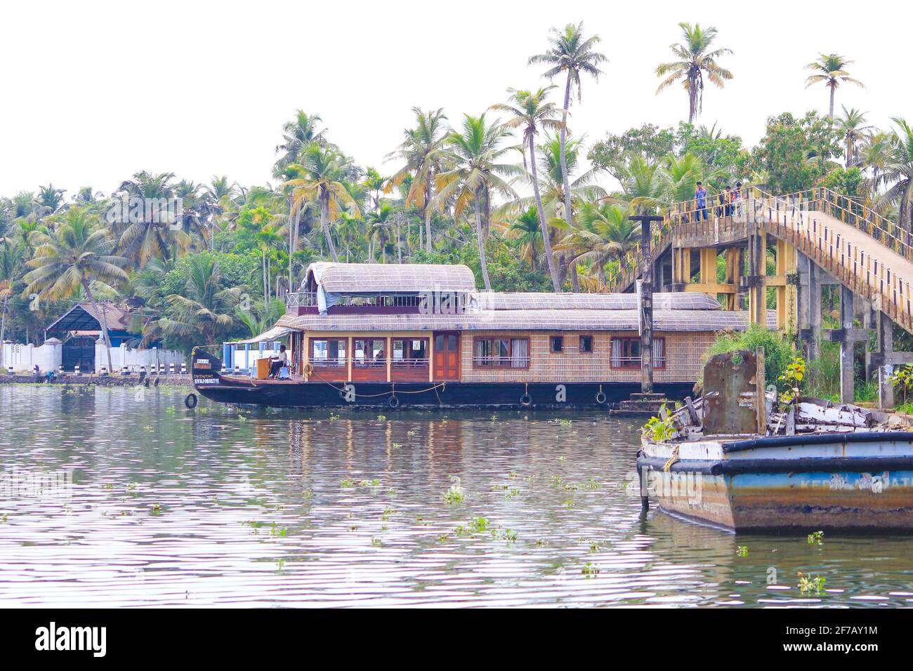 alleppey kerala backwaters pictures Stock Photo - Alamy