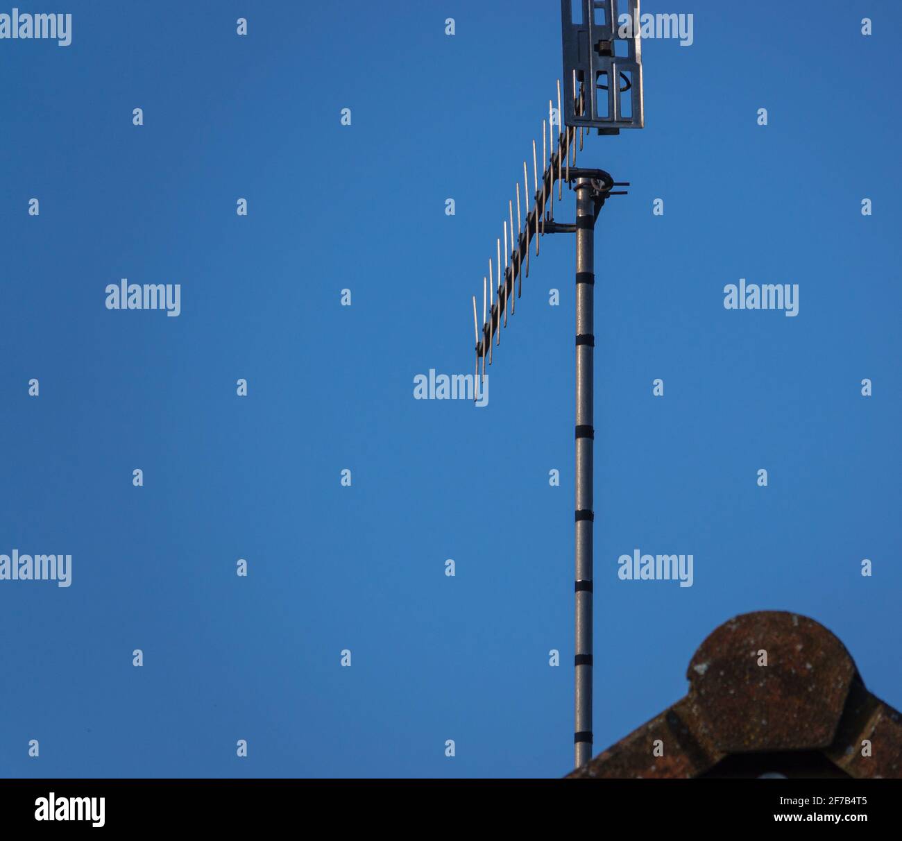 clear blue tv antenna