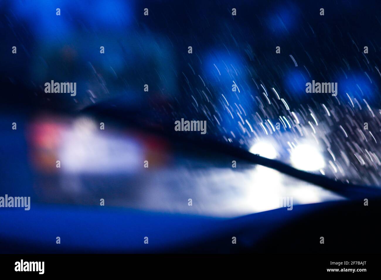 Vector spa water drop hi-res stock photography and images - Alamy