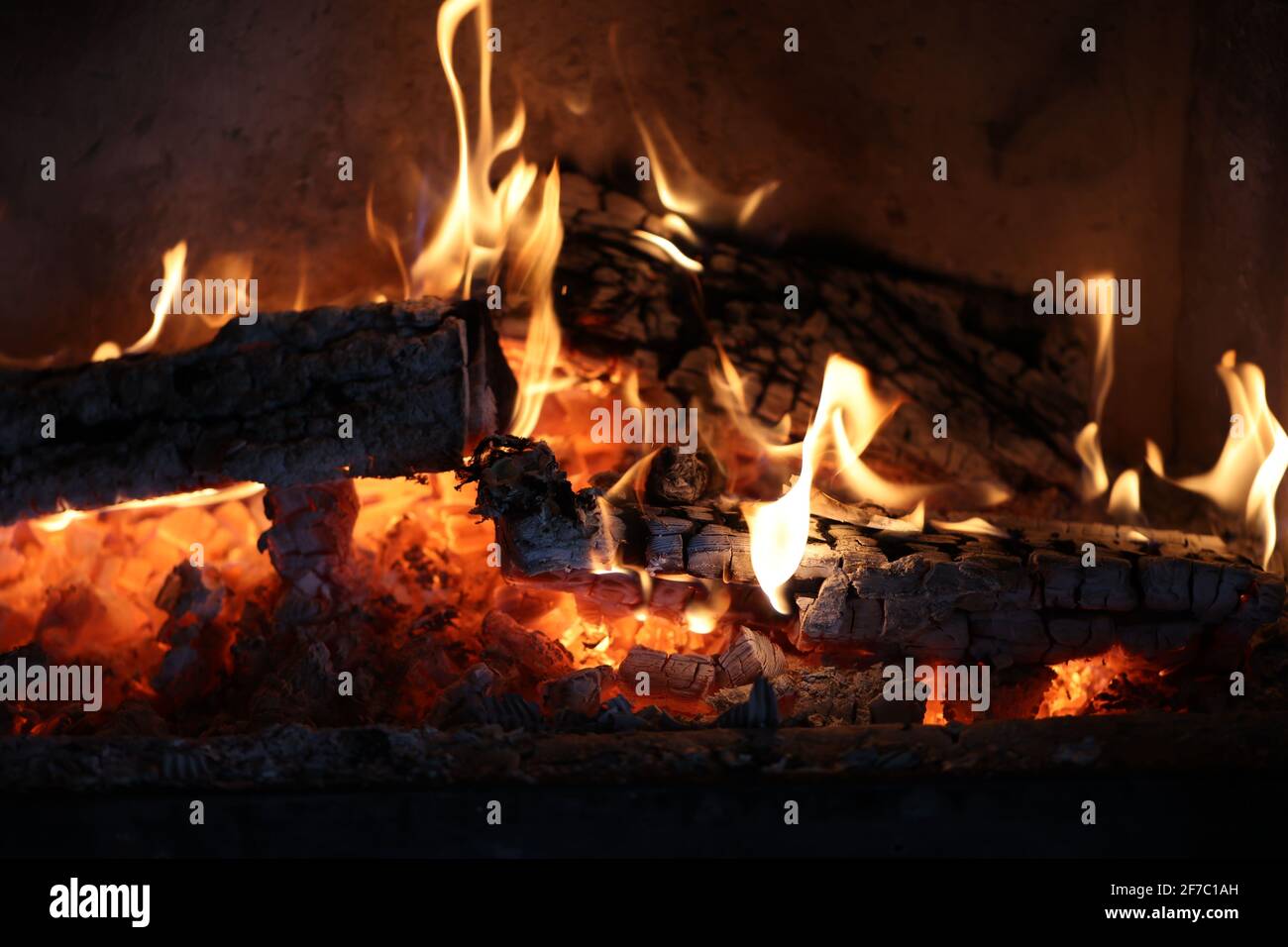 Close up of a burning fireplace at home Stock Photo - Alamy