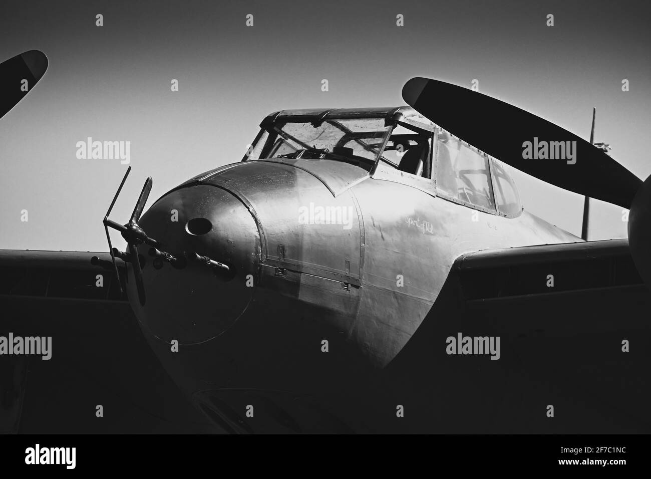 De havilland mosquito Black and White Stock Photos & Images - Alamy