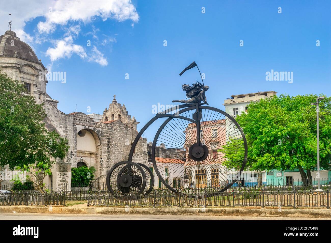Contra Viento y Marea, a sculpture by Marta Jimenez, Havana, Cuba Stock Photo