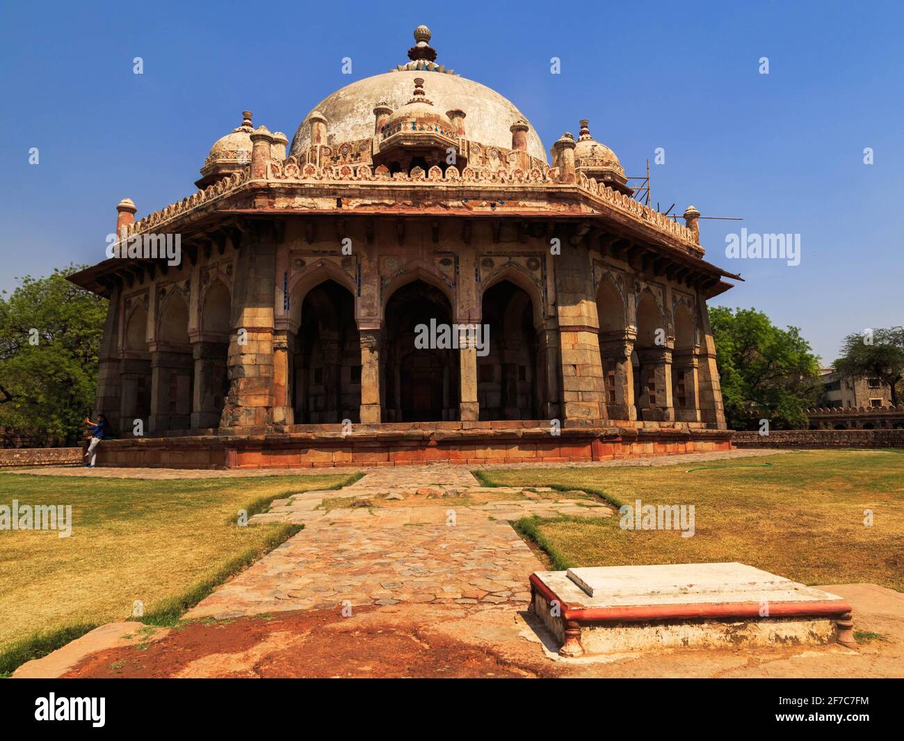 Pathway to the famous historical place in Delhi, India - Isa khan's Tomb Stock Photo