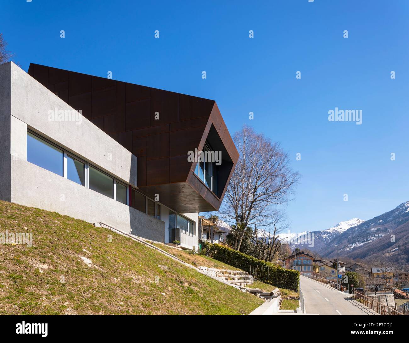 Exterior modern isolated villa, surrounded by nature. Iron and concrete ...