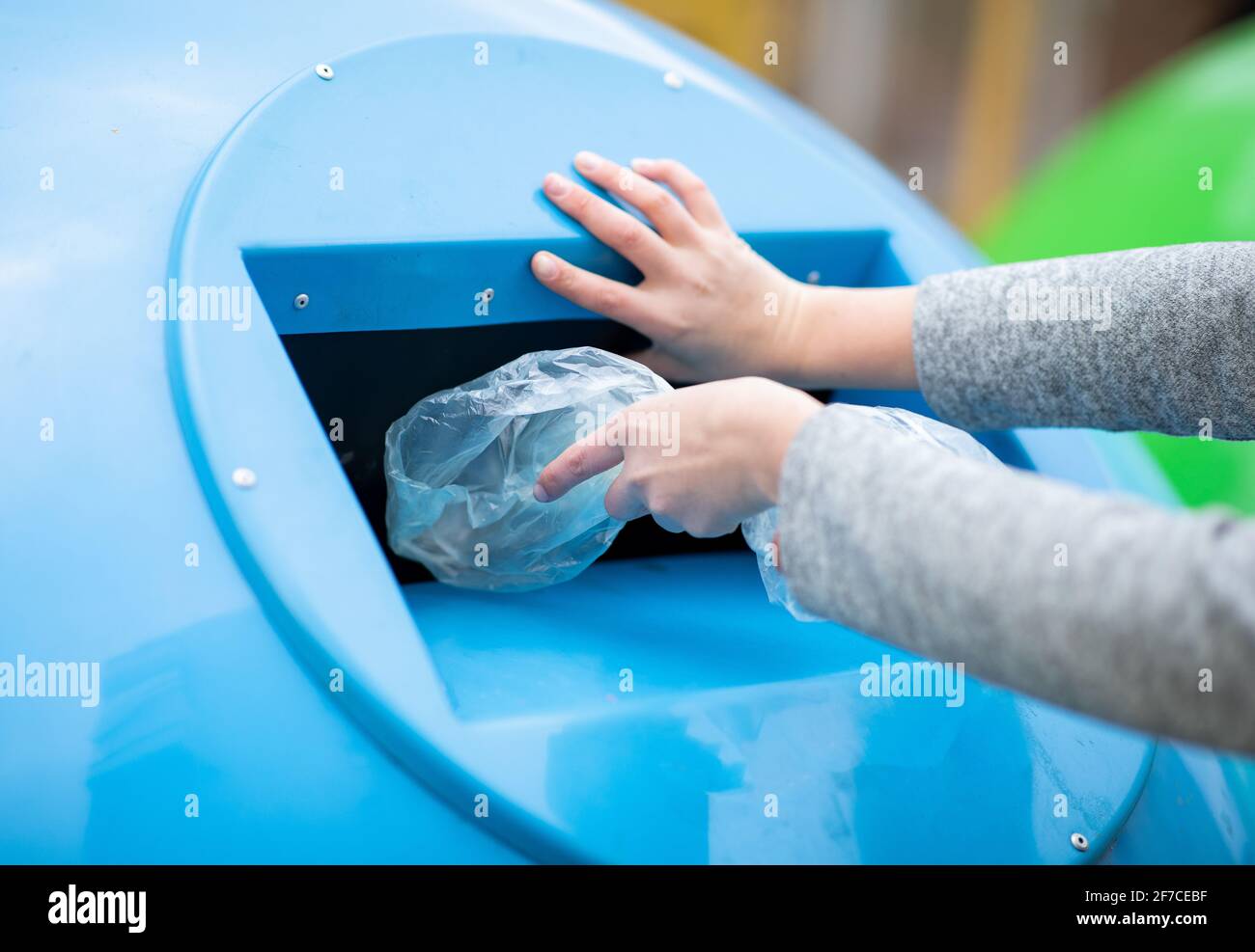 Blue recycle bin hires stock photography and images Alamy