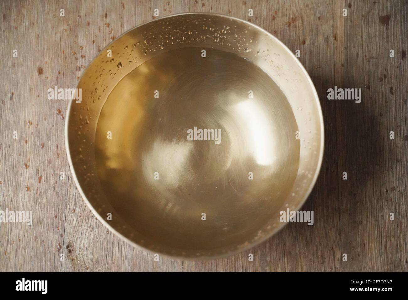 Tibetan altar hires stock photography and images Alamy