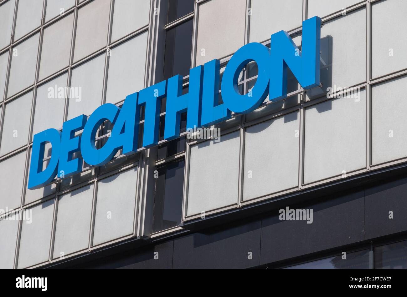 Decathlon Store France High Resolution Stock Photography and Images - Alamy