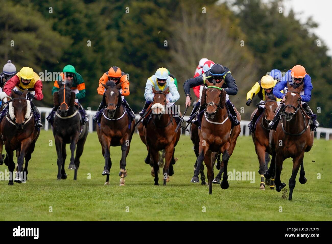 Clog Na Fola ridden by jockey Ciaran McKee (front second right) on their way to winning The CB Protection Safety Officers Handicap at Bath Racecourse. Picture date: Tuesday April 6, 2021. Stock Photo