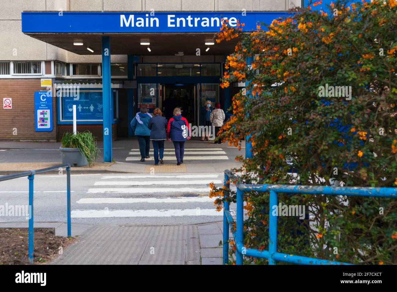 Eastbourne hospital entrance, eastbourne, east sussex, uk Stock Photo Alamy