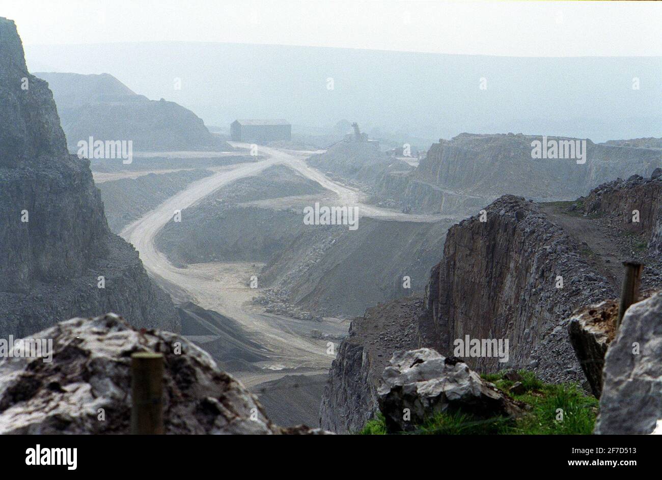 Castleton Quarry Elden Hill Quarry near Castleton Stock Photo - Alamy