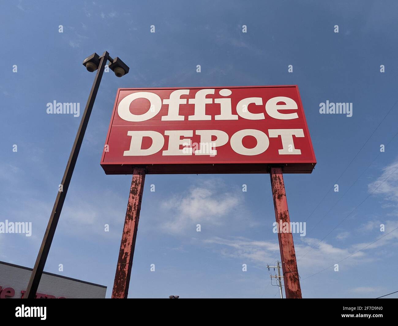 Office depot hires stock photography and images Alamy