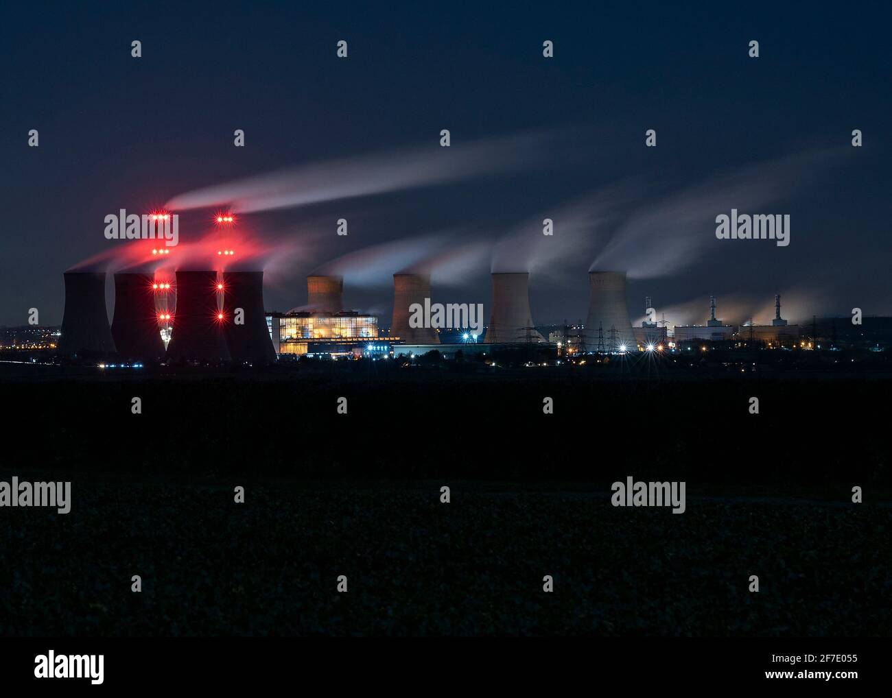 West Burton Power Station near Retford Stock Photo Alamy