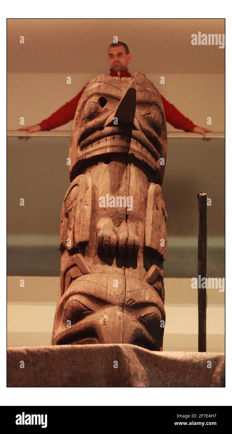 Totem pole british museum Cut Out Stock Images & Pictures - Alamy