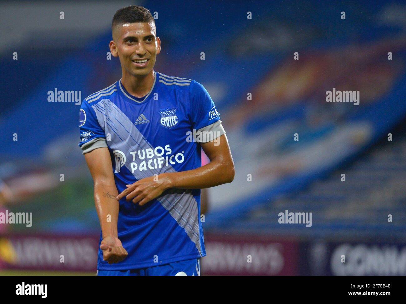 adidas ecuador capwell