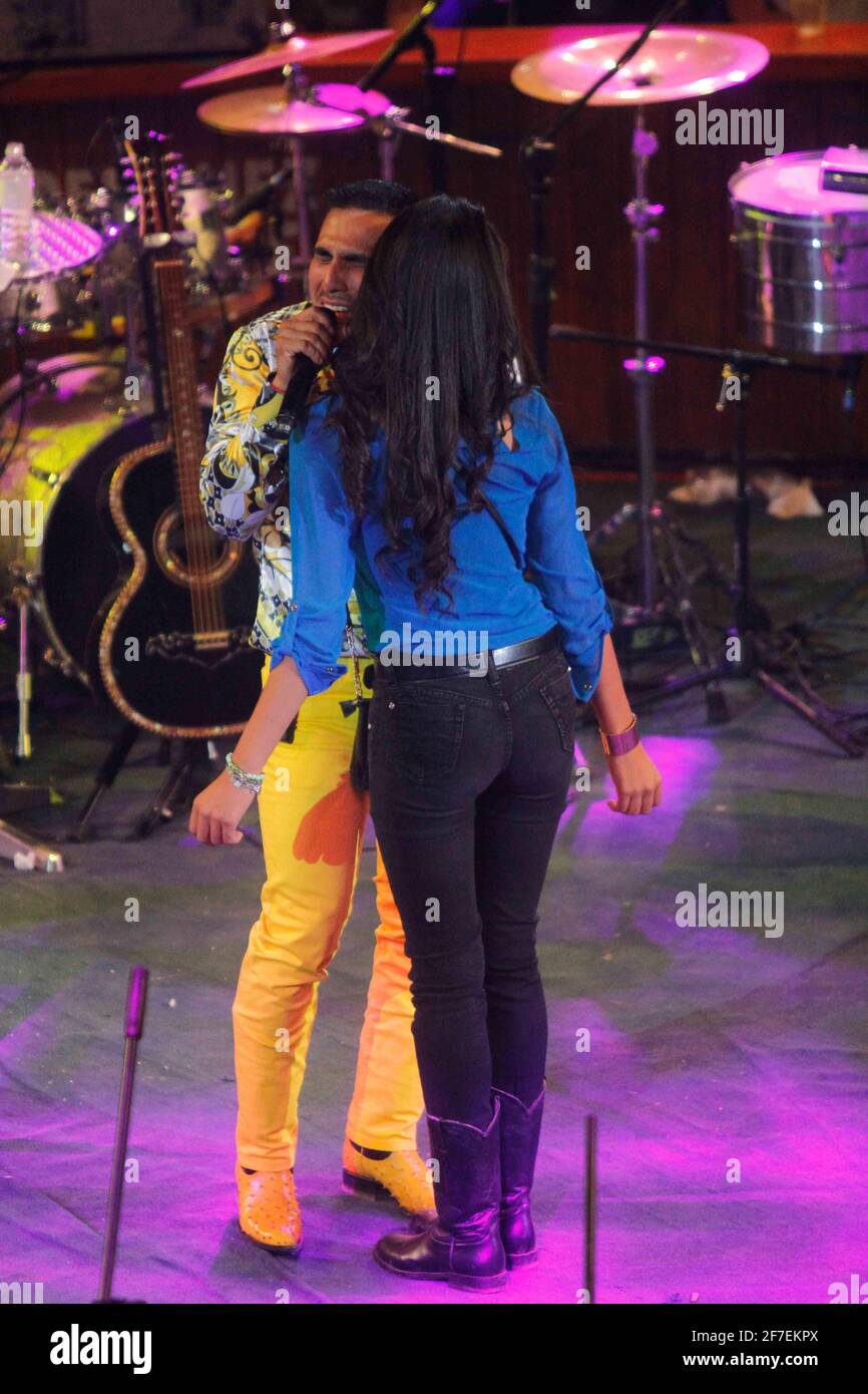 Espinoza Paz se presento en el palenque de la Expogan2014. 2 Mayo 2014