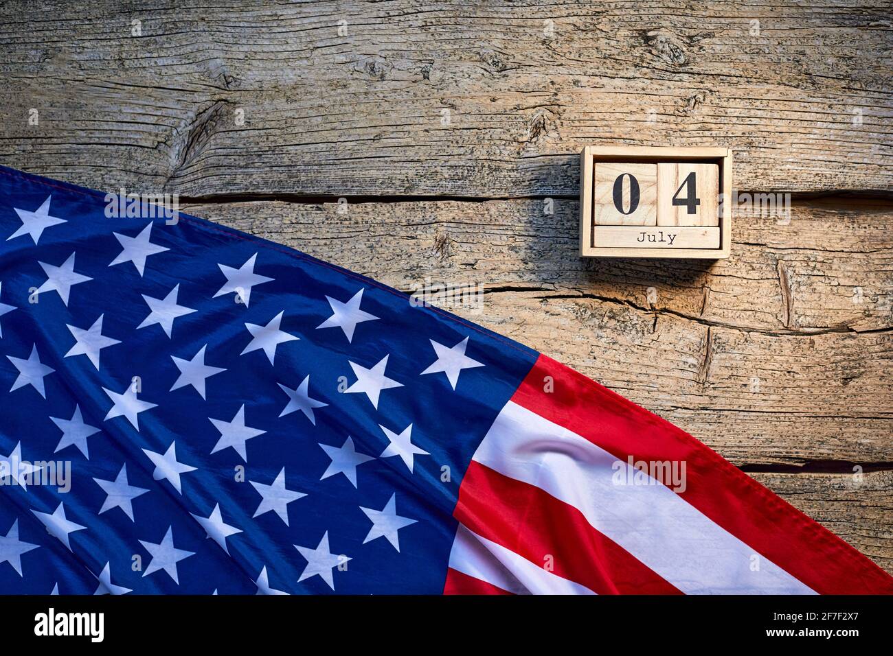 wooden-calendar-with-date-on-the-background-of-the-usa-flag-template-for-writing-the-dates-of-the-national-holidays-of-america-with-free-text-space-stock-photo-alamy